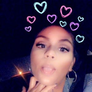 Meet your Posher, Luisa